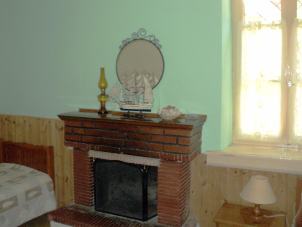 Tsorni Hill Cottage 莱福卡斯特龙 外观 照片
