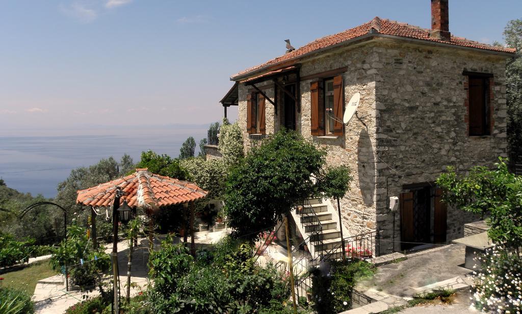 Tsorni Hill Cottage 莱福卡斯特龙 外观 照片
